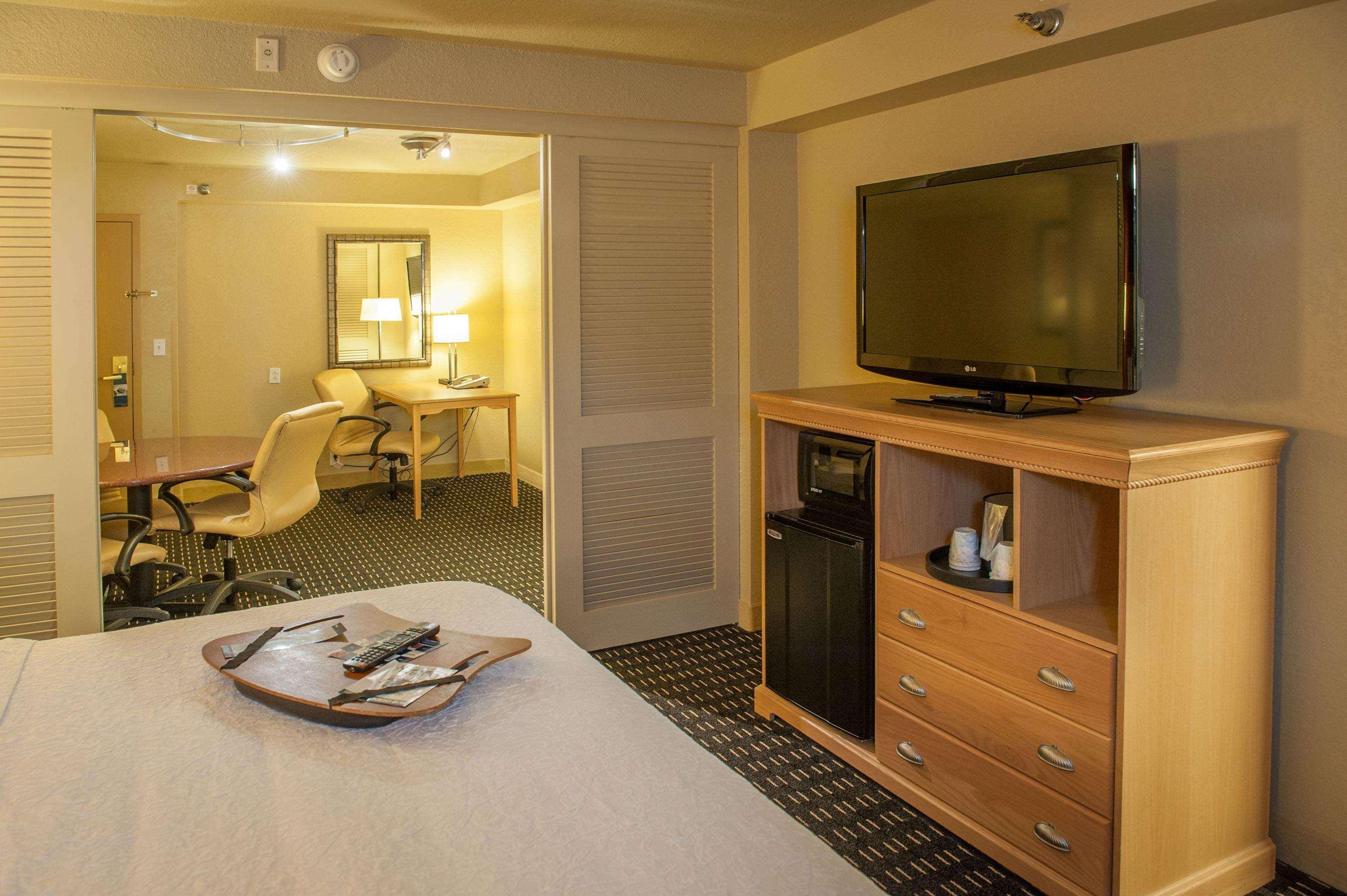 Hampton Inn Pensacola-Airport Kültér fotó