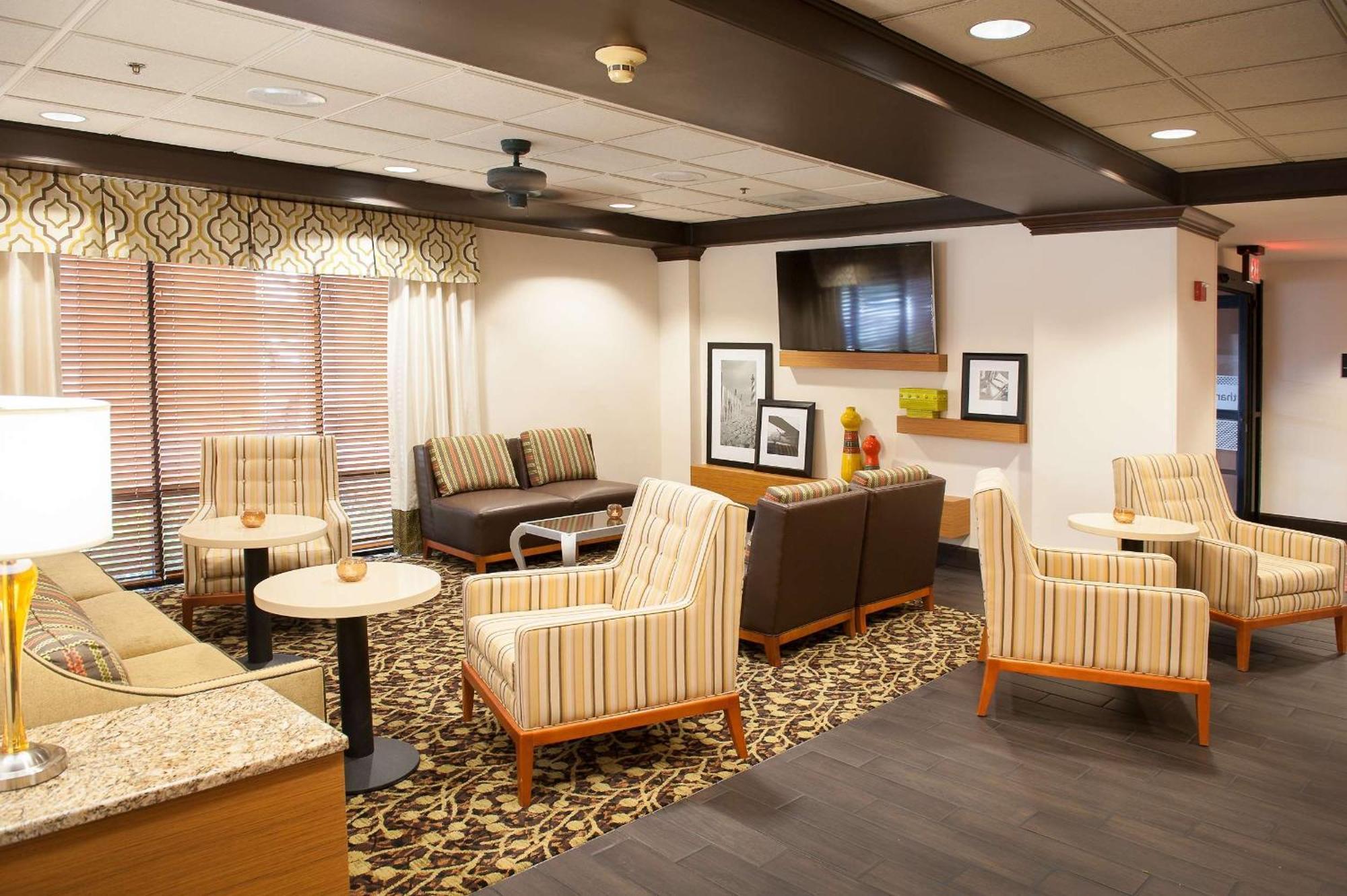 Hampton Inn Pensacola-Airport Kültér fotó